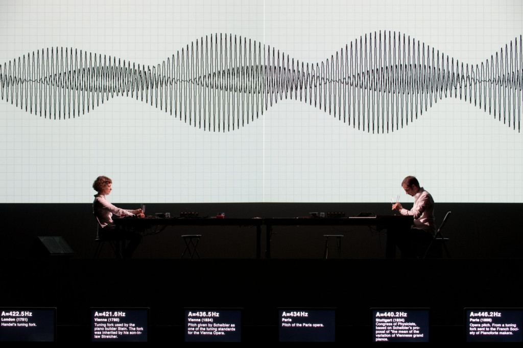 superposition ©Ryoji Ikeda