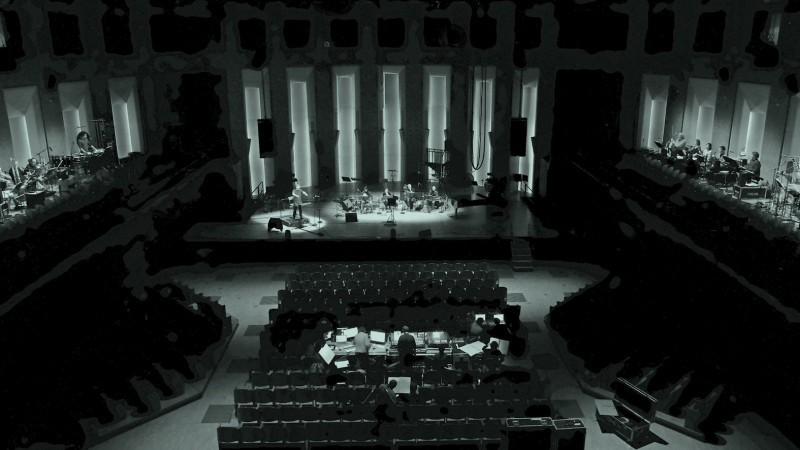 Le Encantadas, Olga Neuwirth