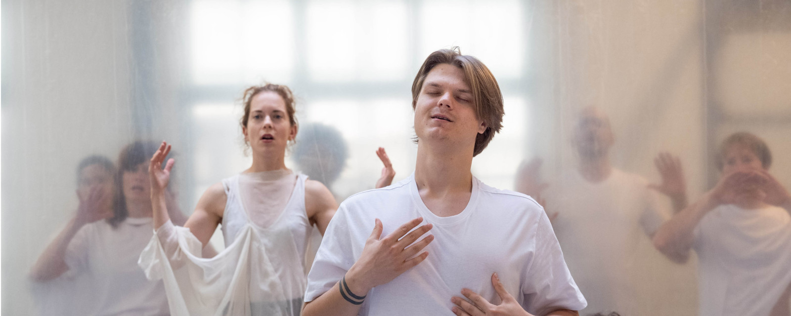 Bord plateau avec Ruben Grandits et Eva Reiter (The Rise)